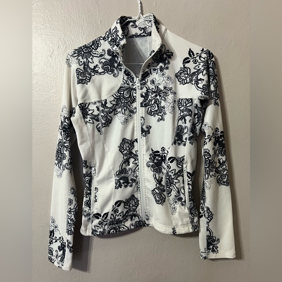 Lululemon Define paisley jacket size 6 - Picture 1 of 5